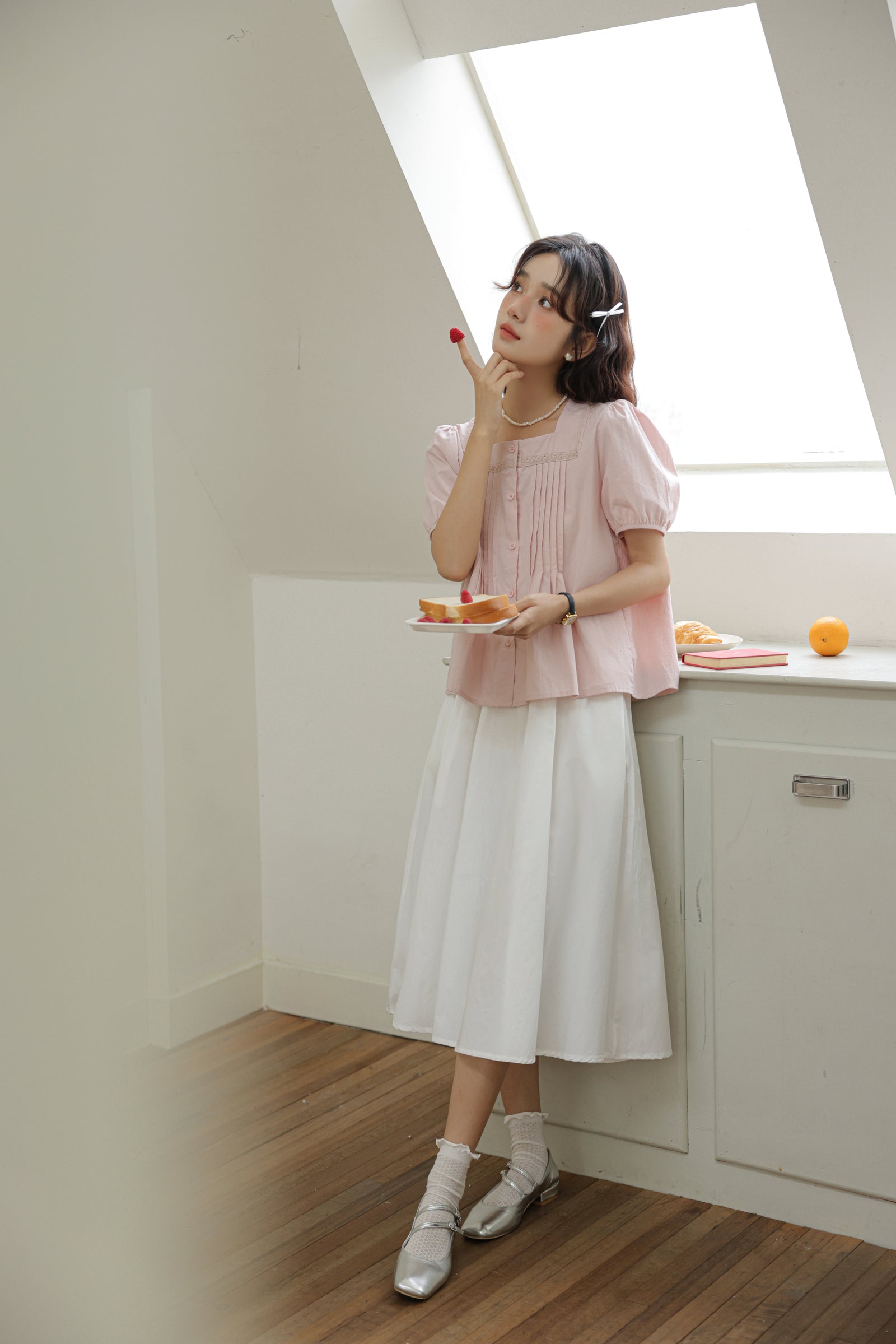 Charming Puff Sleeve Pleated Blouse - Masion Chérie