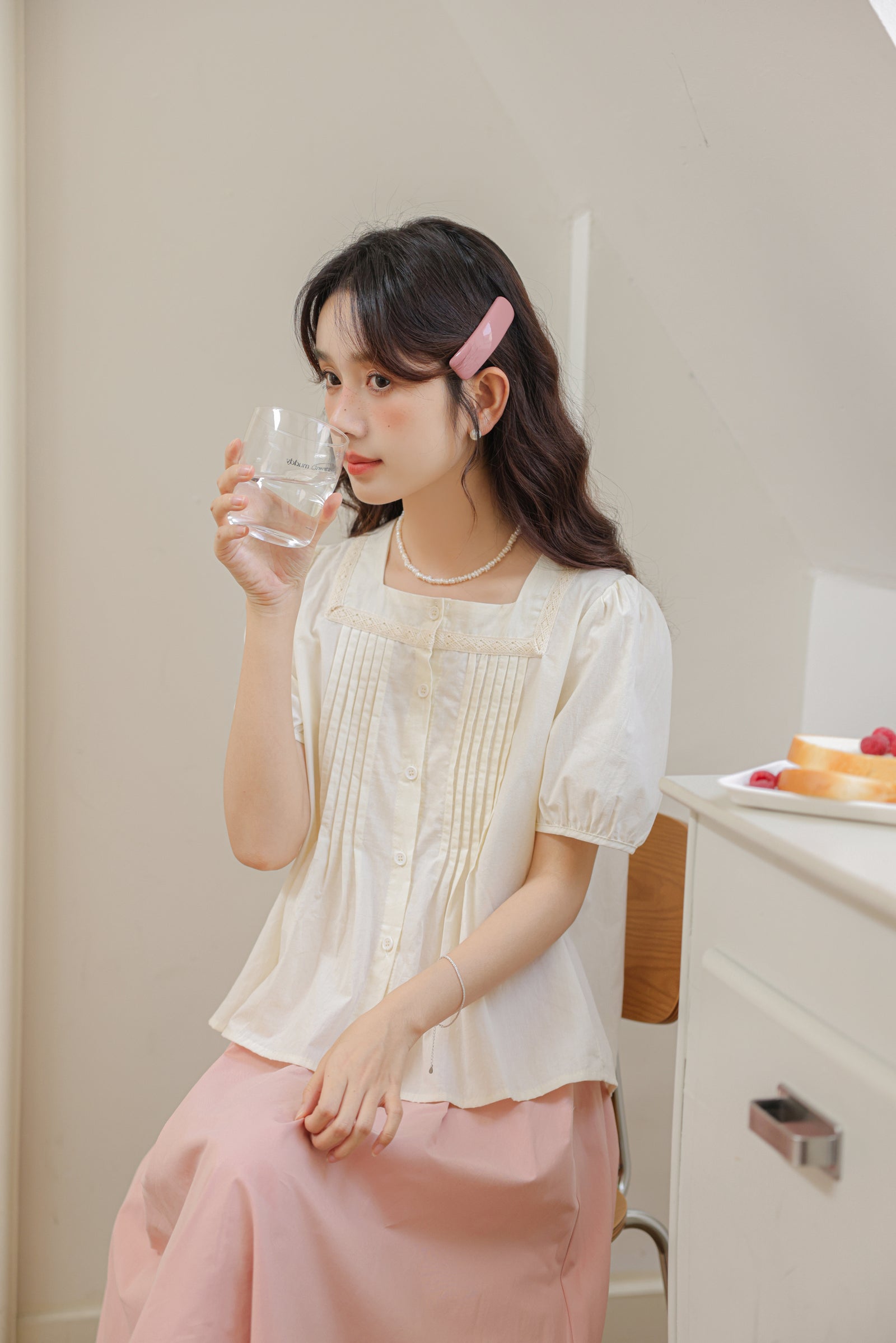 Charming Puff Sleeve Pleated Blouse - Masion Chérie