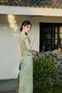 Elegant Green Floral Embroidered Cheongsam Set Dress - Masion Chérie 