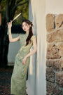 Elegant Green Floral Embroidered Cheongsam Set Dress - Masion Chérie 