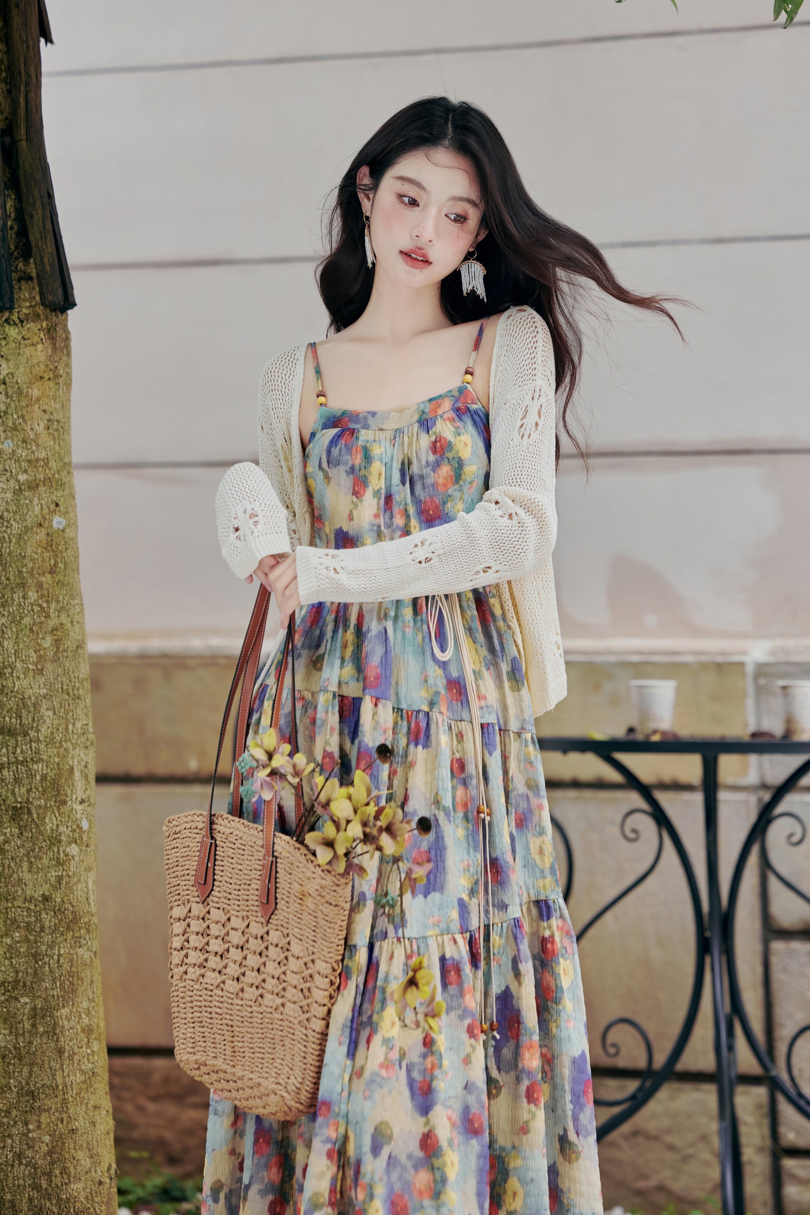 Boho Floral Pleated Spaghetti Strap Midi Dress