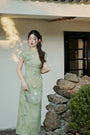 Elegant Green Floral Embroidered Cheongsam Set Dress - Masion Chérie 