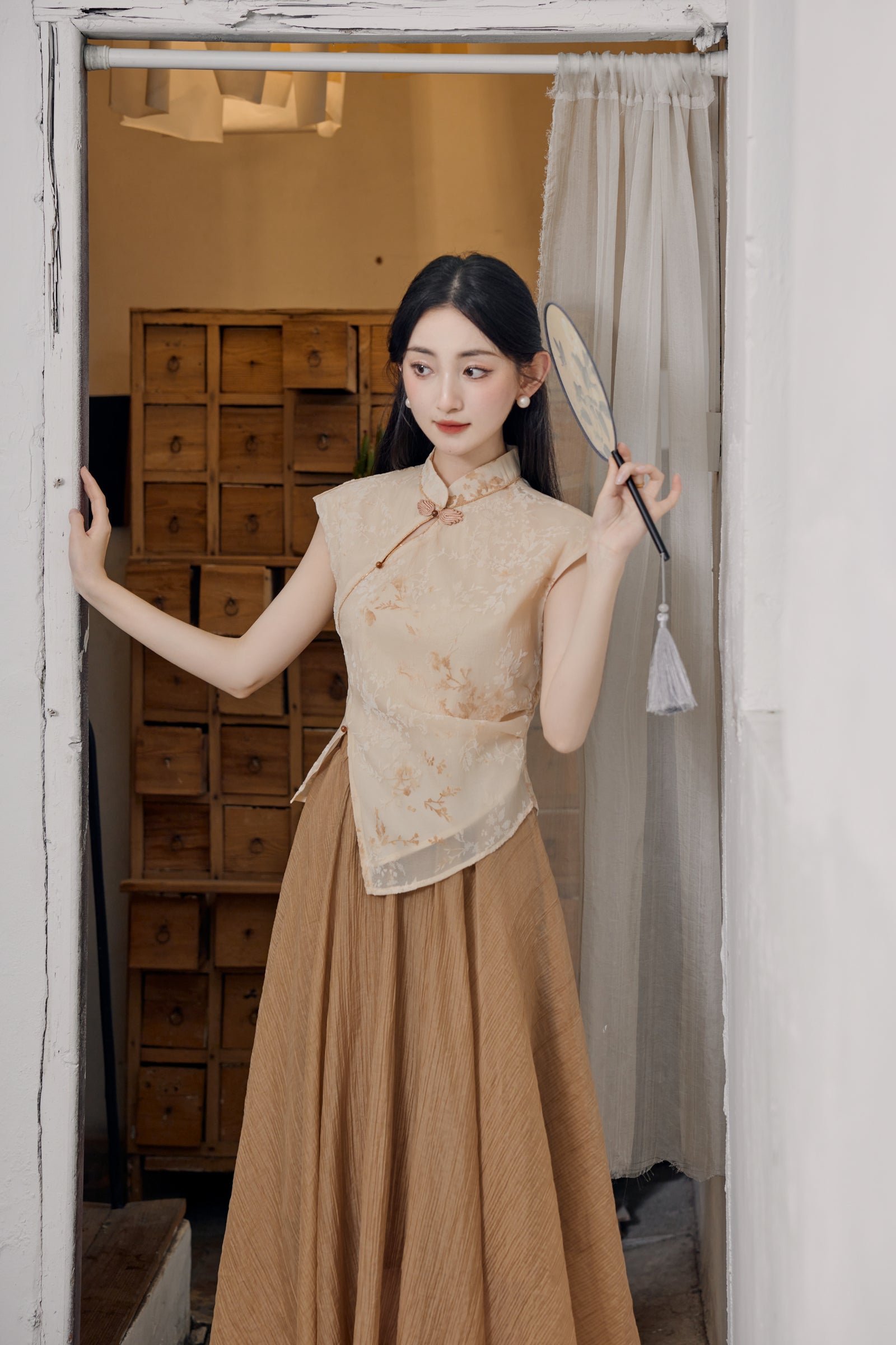 Cheongsam Velvet Top High-Waisted Flared Skirt Two-Piece Set - Masion Chérie