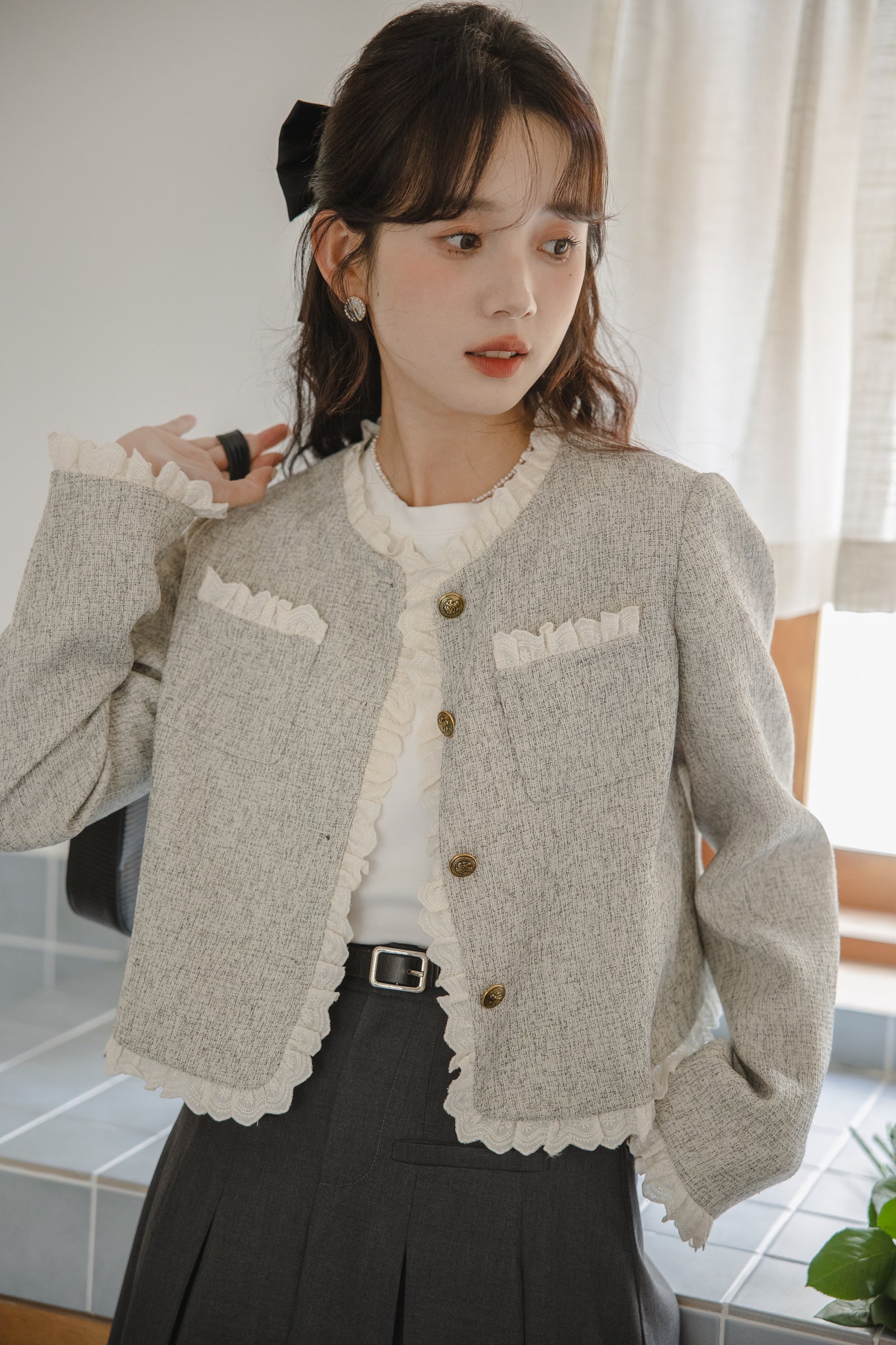 Elegant Ruffled Trim Tweed Jacket