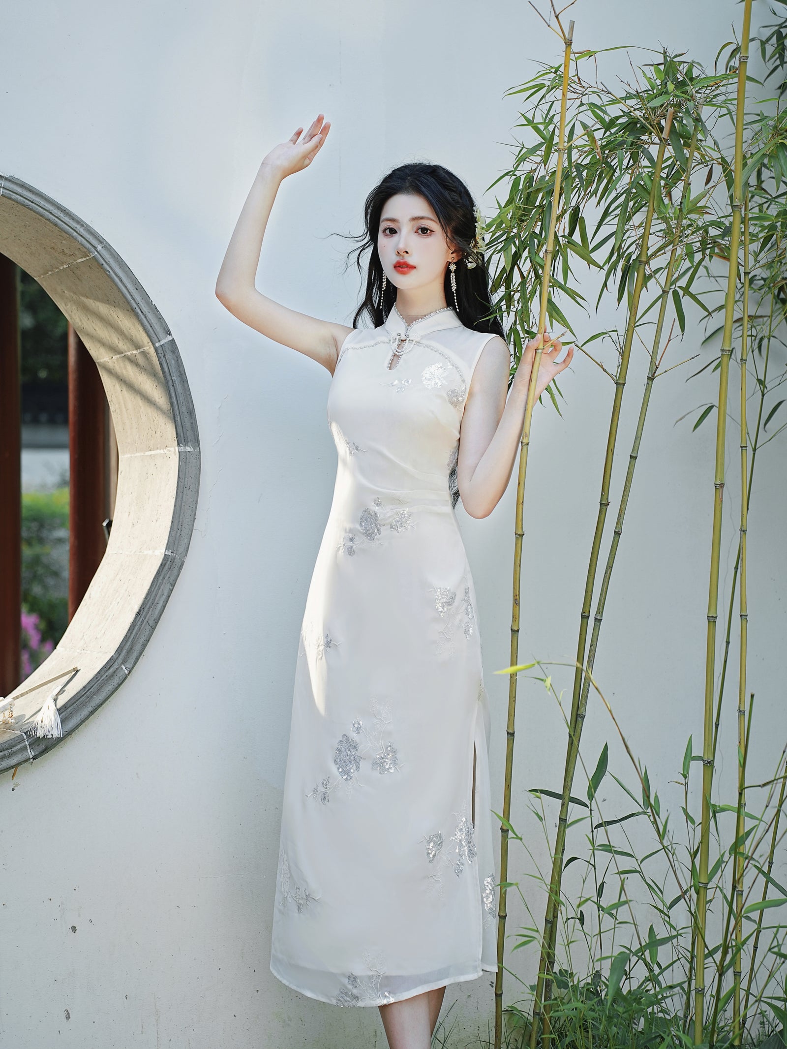 Elegant Embroidered Ivory Silk Cheongsam Dress