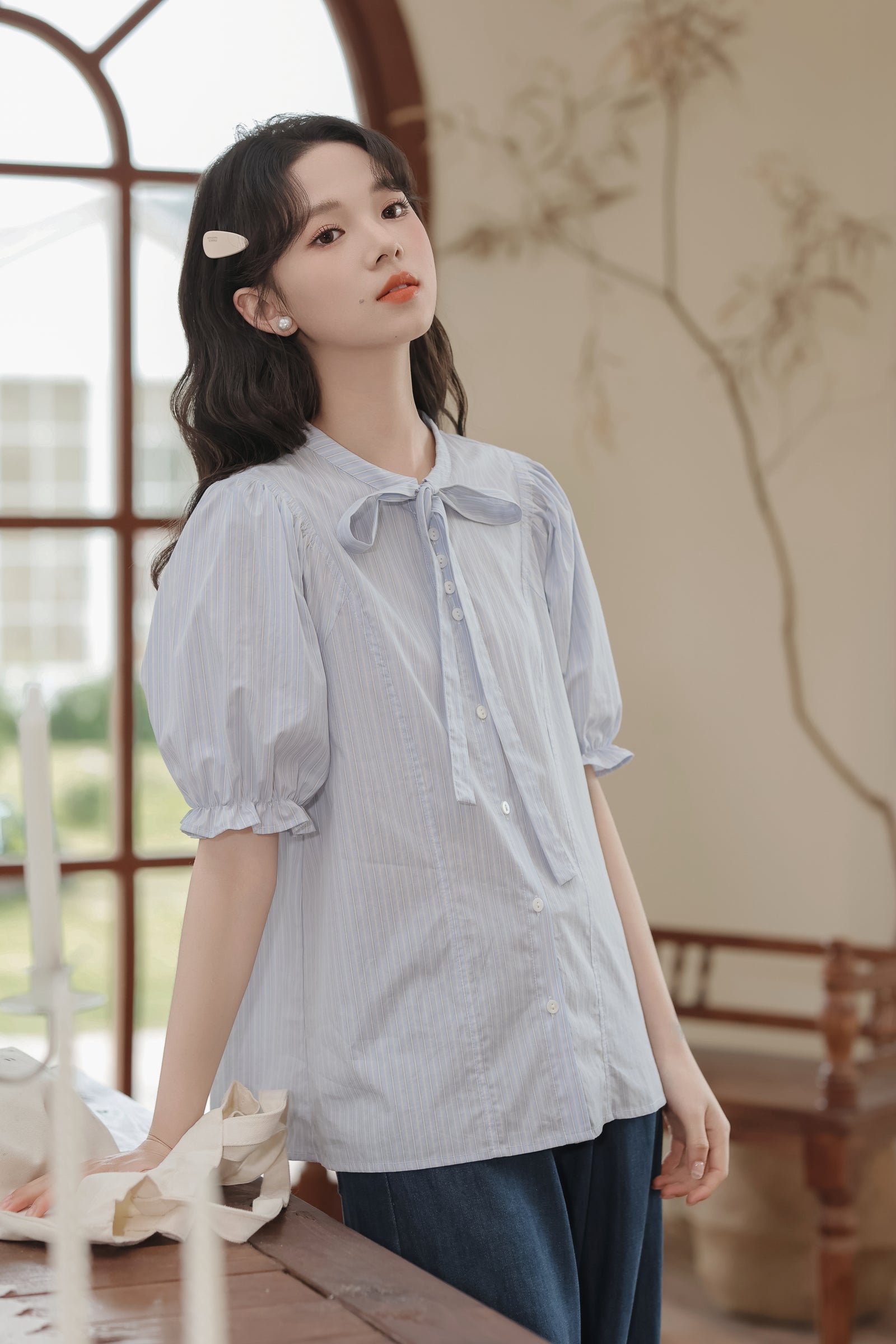 Elegant Striped Bow-Tie Puff Sleeve Blouse - Masion Chérie