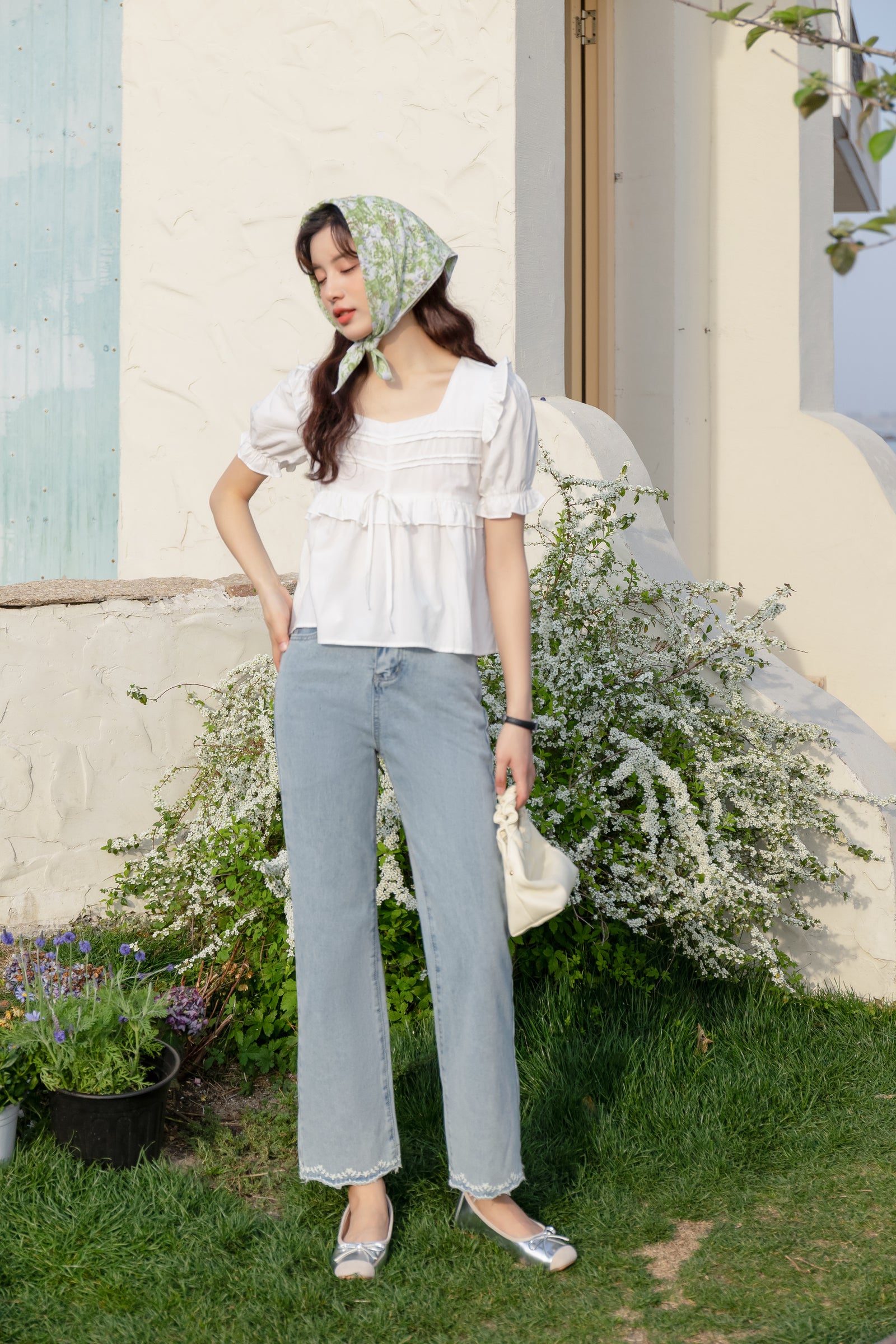 Light Blue High-Waisted Embroidered Hem Jeans - Masion Chérie