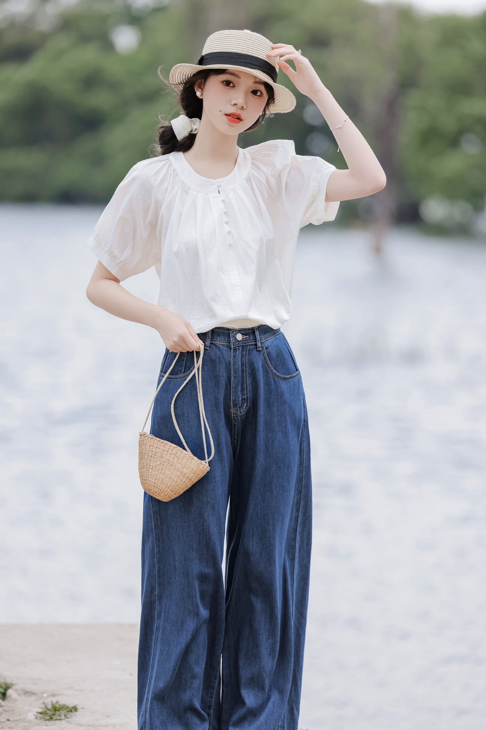 Versatile Short Sleeves Loose-Fit White Blouse - Masion Chérie