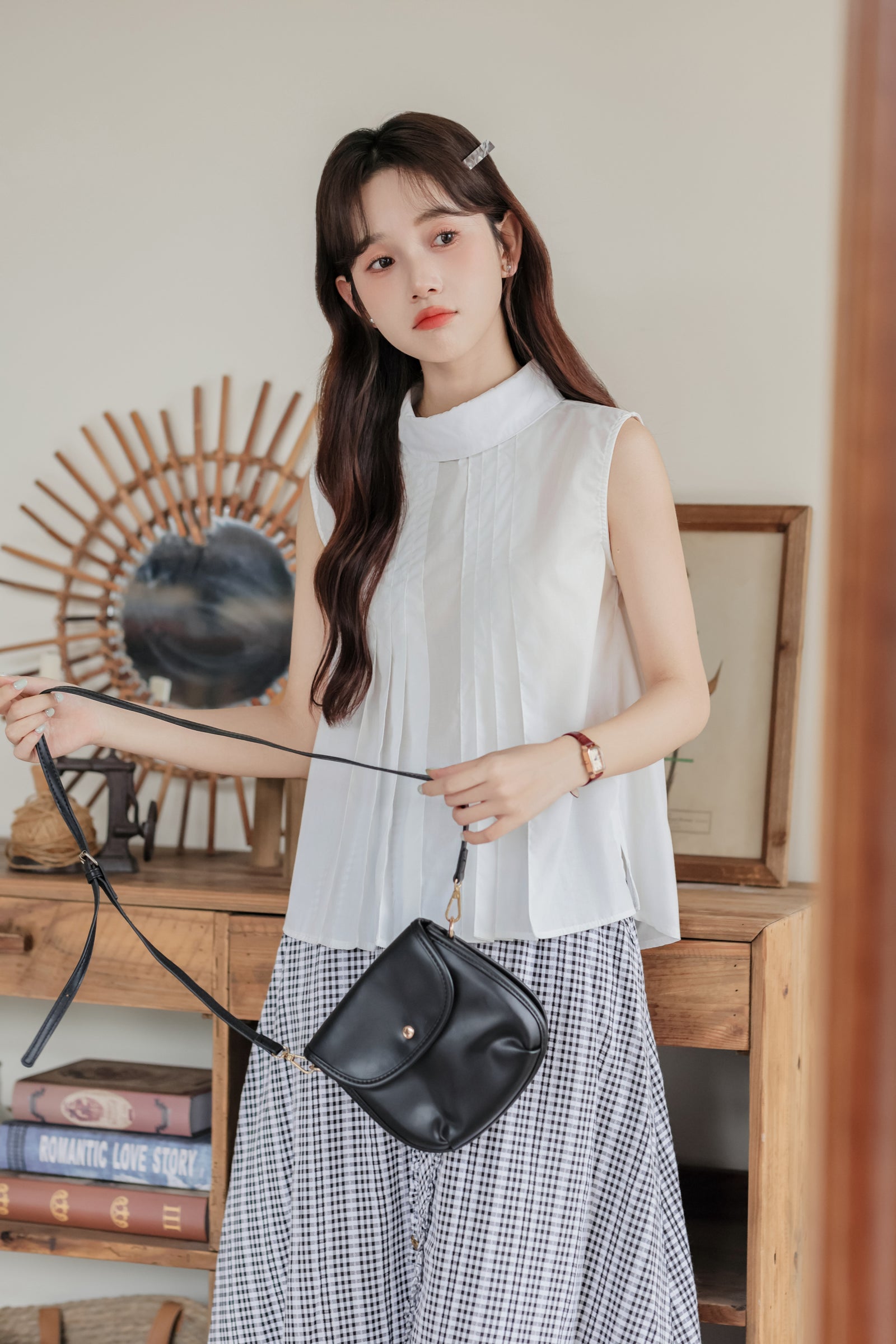 Elegant Sleeveless Pullover White Blouse - Masion Chérie