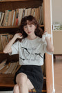 Whimsical Bow-Accent Graphic Tee - Masion Chérie