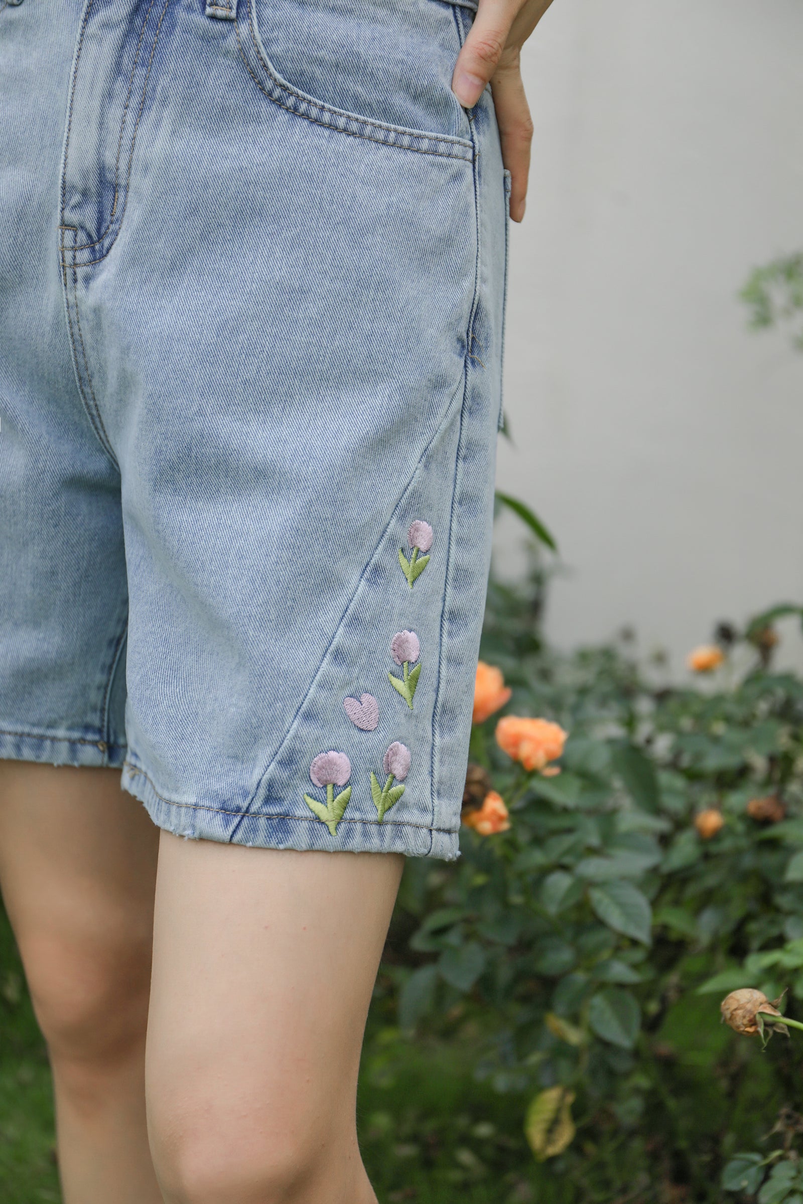 Floral Embroidered High-Waisted Denim Shorts - Masion Chérie