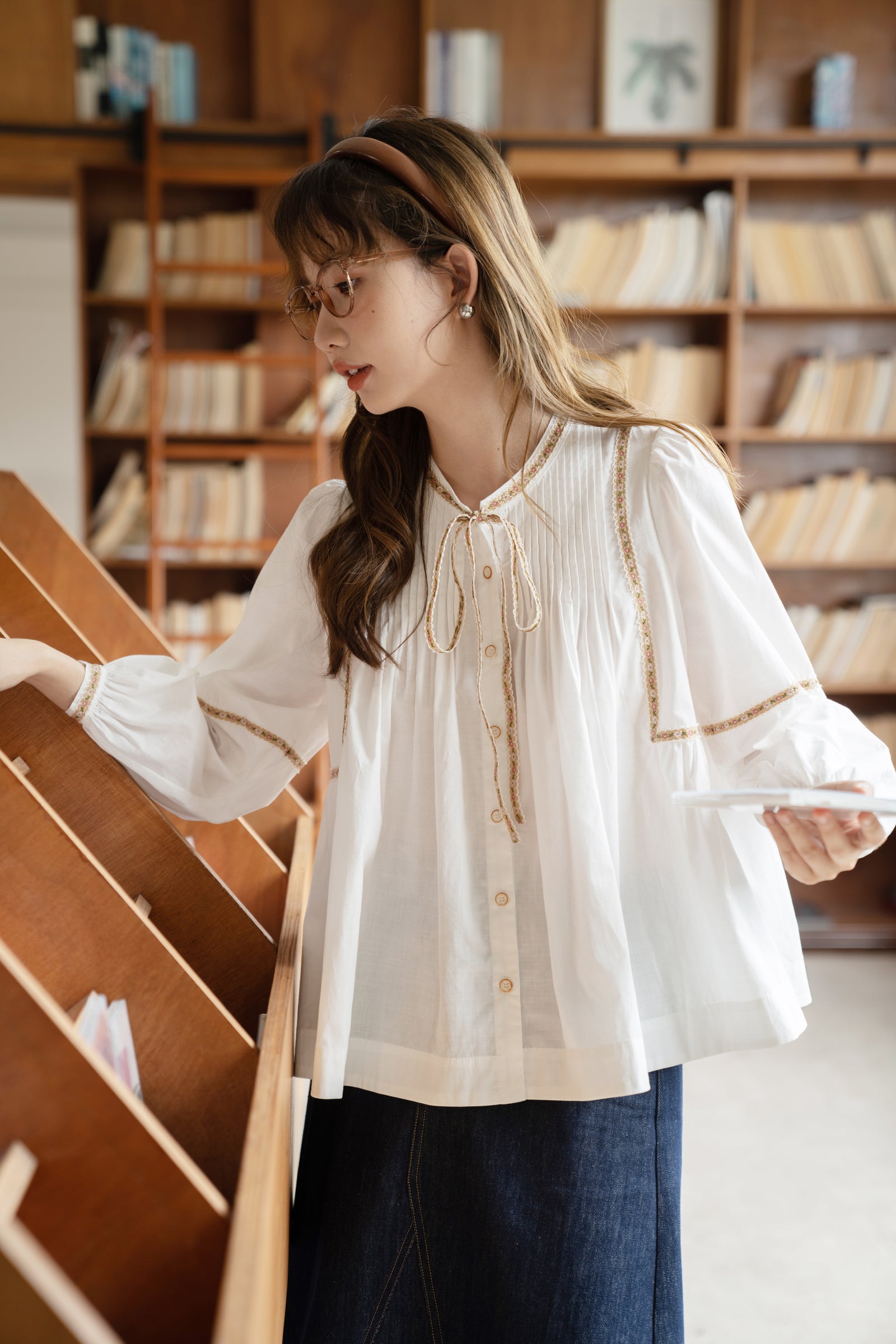 Boho Style Floral Embroidered Long Sleeve Blouse - Masion Chérie