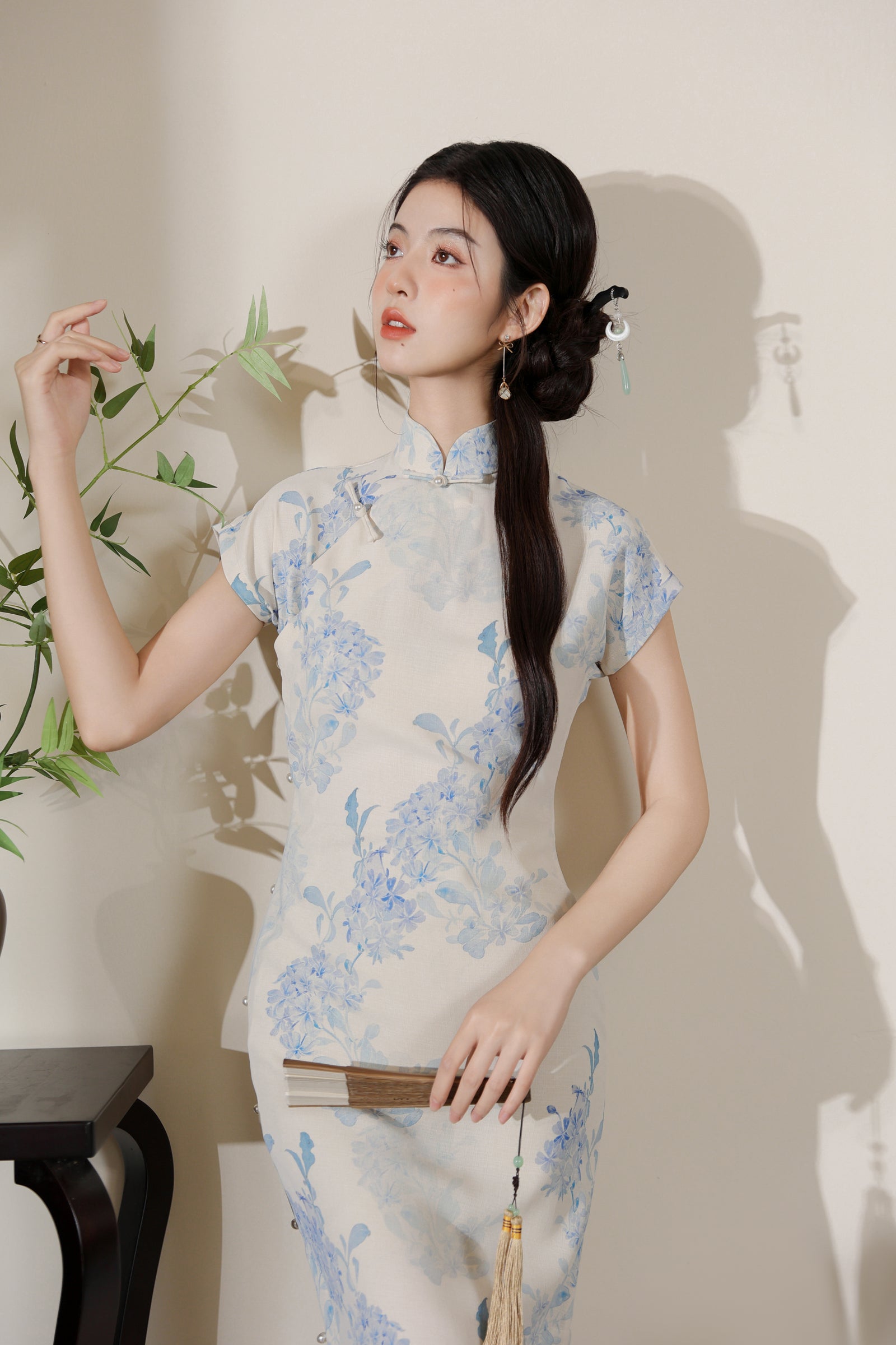 Vintage Floral Embroidered Light Blue Cheongsam Dress