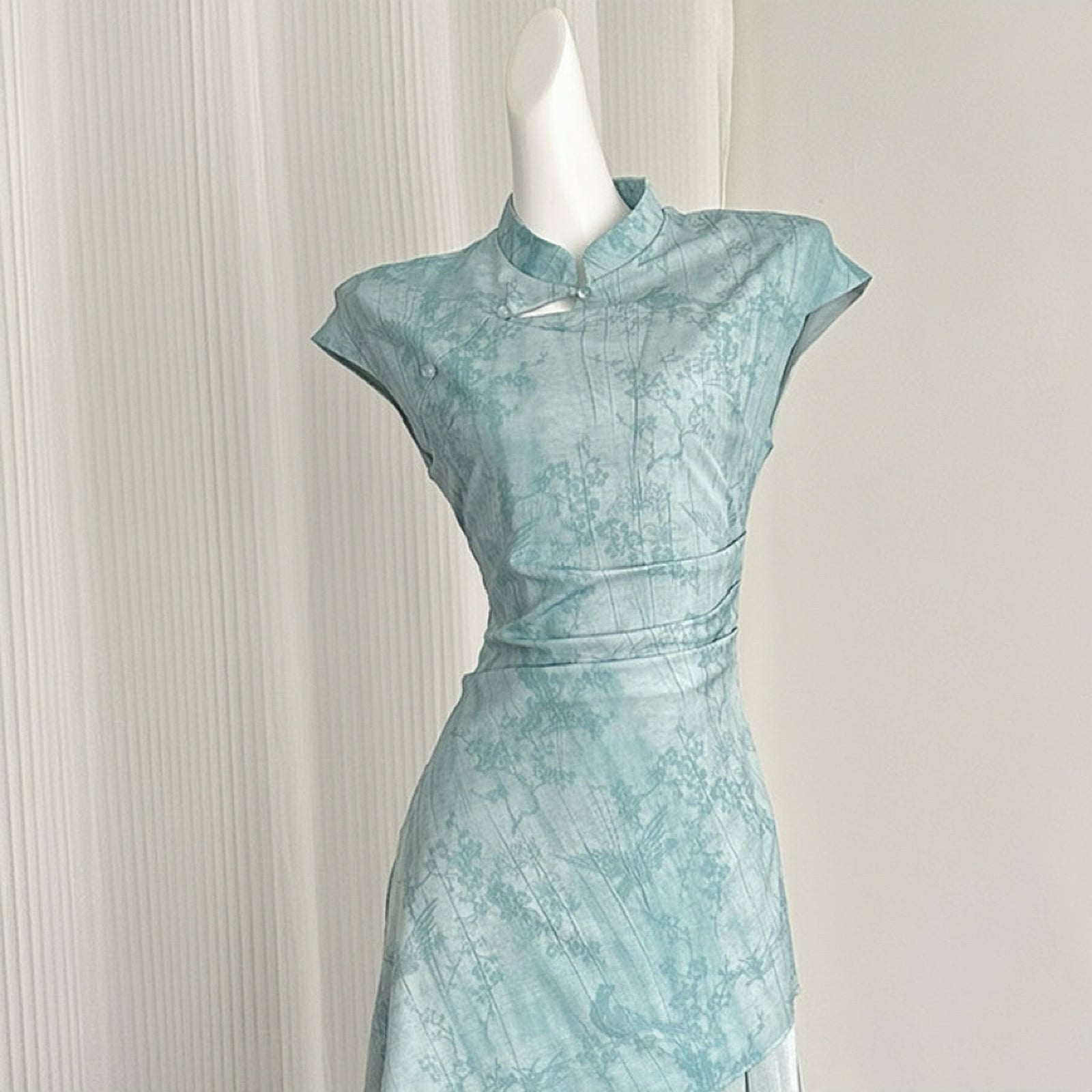 Crystal Blue Pleated Cheongsam Dress with Asymmetrical Hem - Masion Chérie