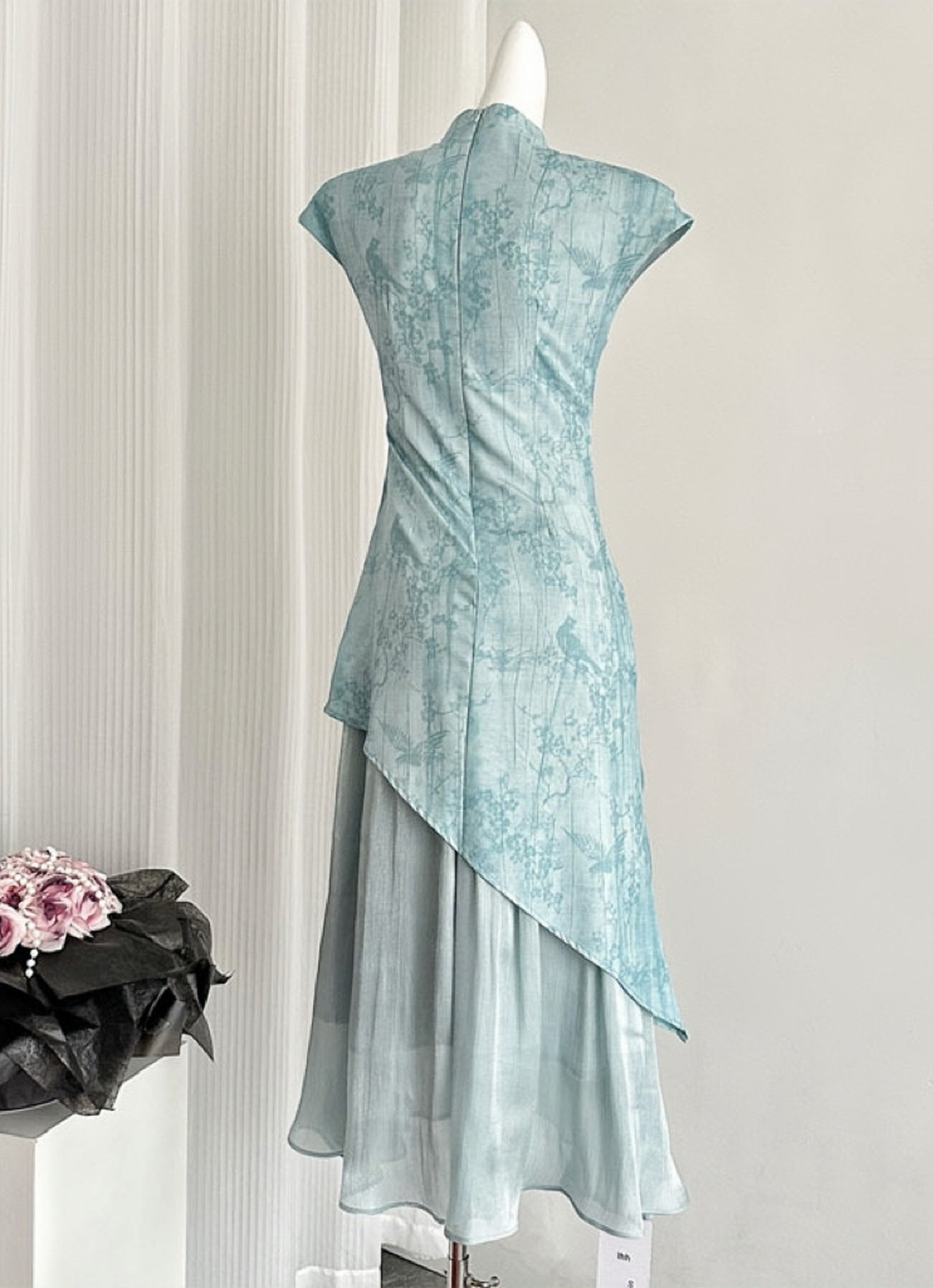 Crystal Blue Pleated Cheongsam Dress with Asymmetrical Hem - Masion Chérie