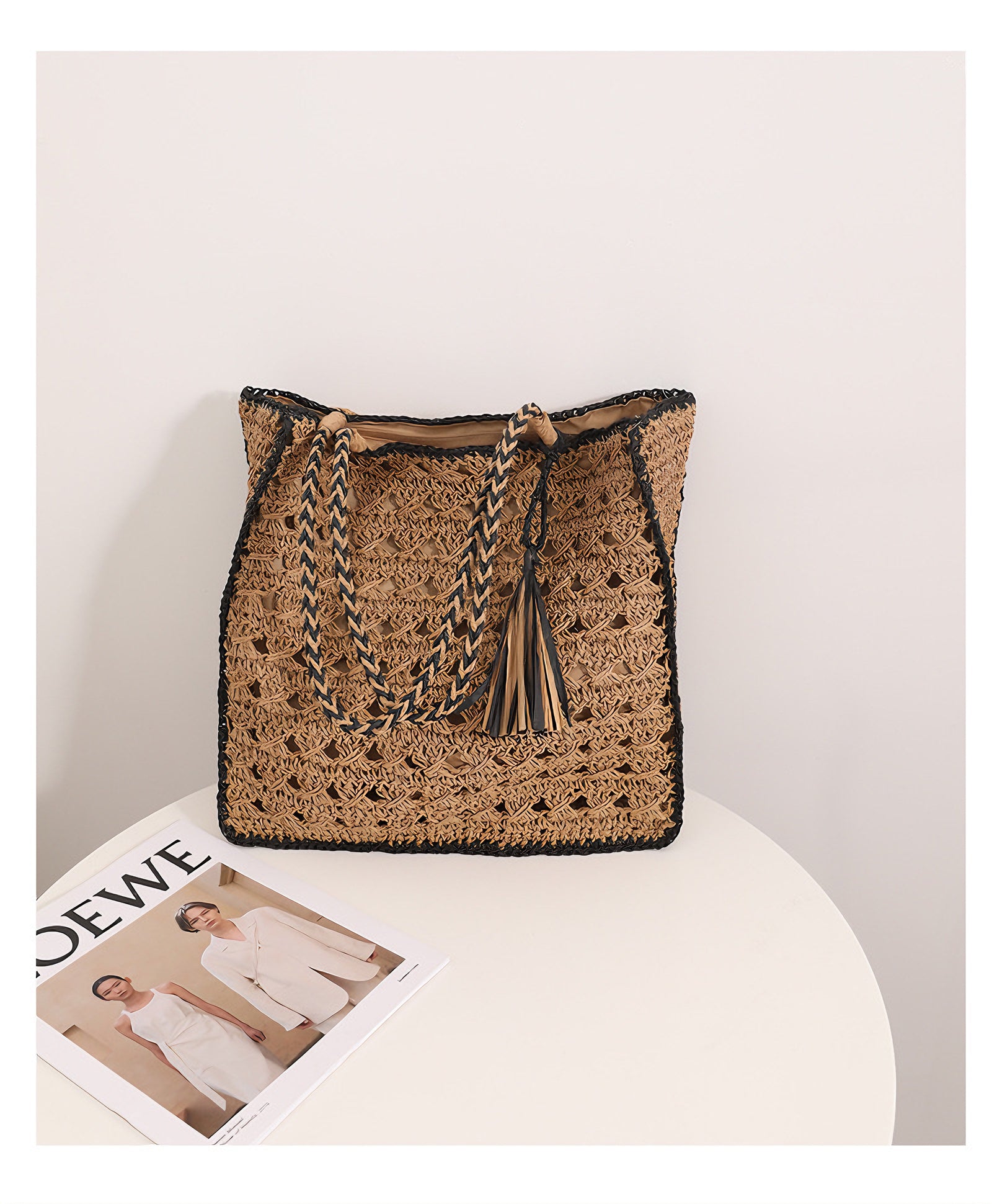 Square Tassel Hollow Handmade Straw Woven Bag - Masion Chérie