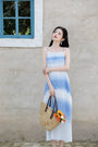 Elegant Blue Gradient Pleated Maxi Dress