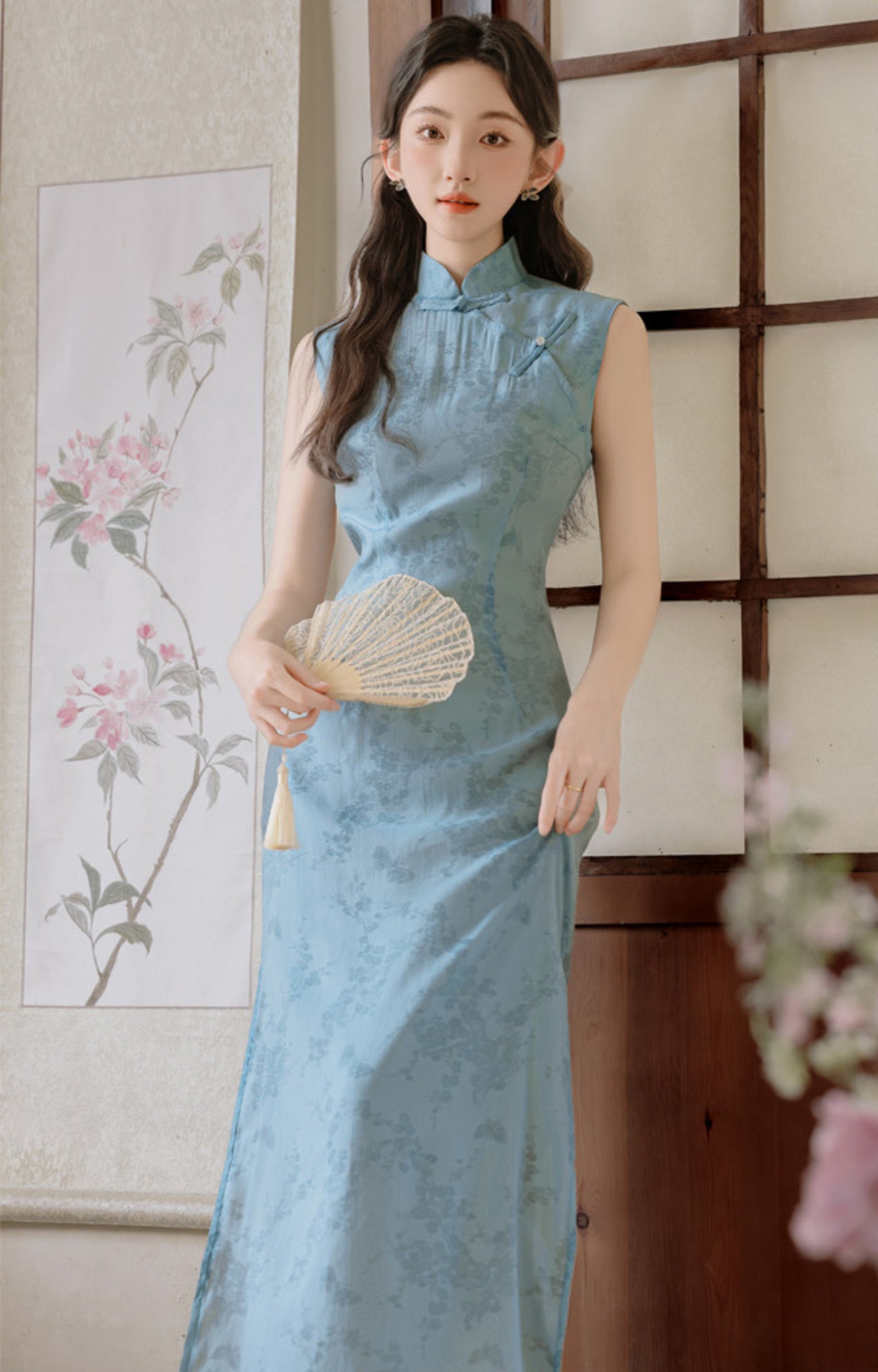 Elegant Blue Floral Embroidered Cheongsam Set