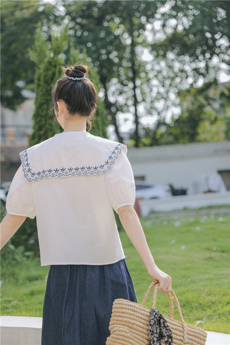 White Embroidered Peter Pan Collar Button-Down Blouse - Masion Chérie