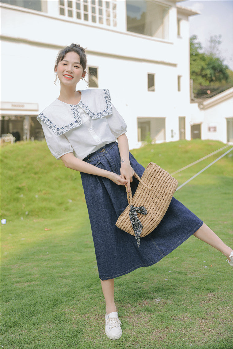 White Embroidered Peter Pan Collar Button-Down Blouse - Masion Chérie