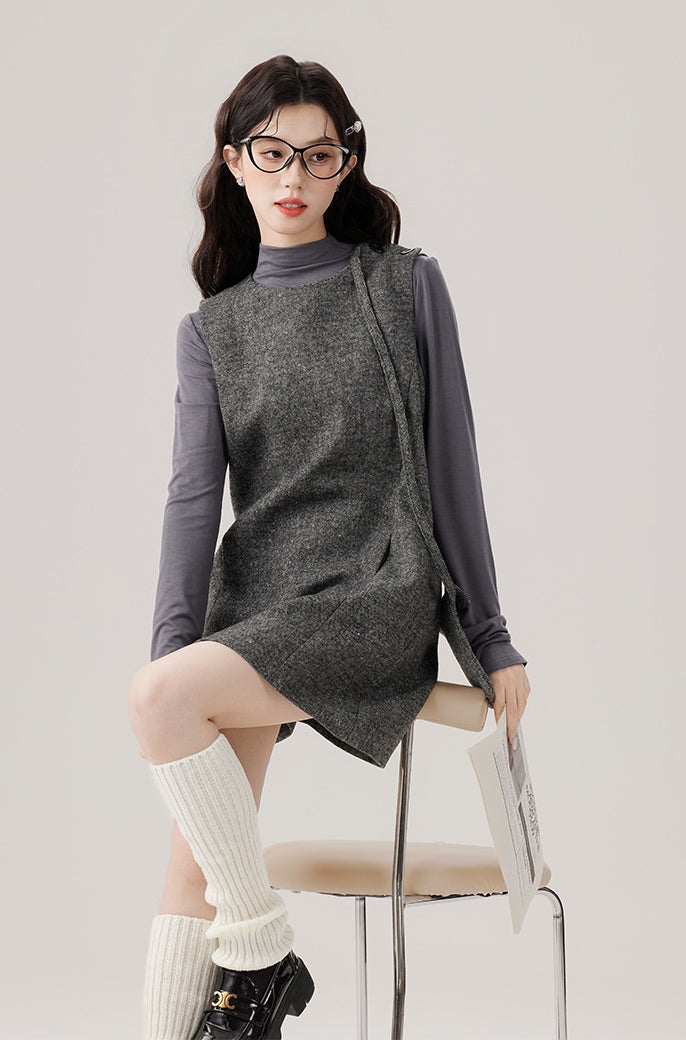 Base Layer Turtleneck and Chic Gray Vest Dress Set