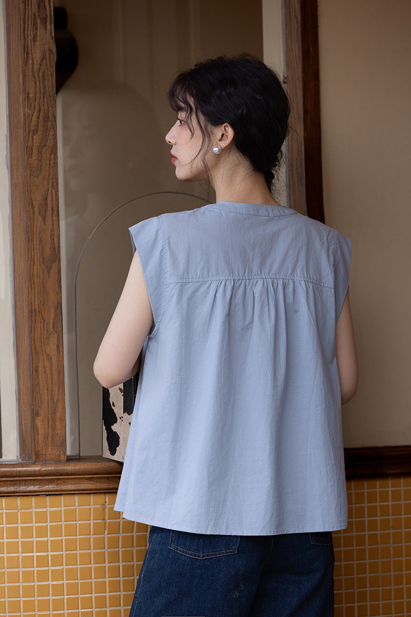 Chic Button-Down Sleeveless Blouse - Masion Chérie