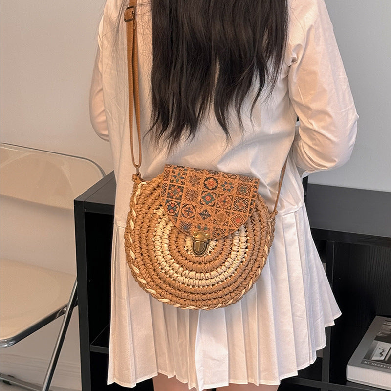 Contemporary Chic Round Crossbody Straw Bag - Masion Chérie