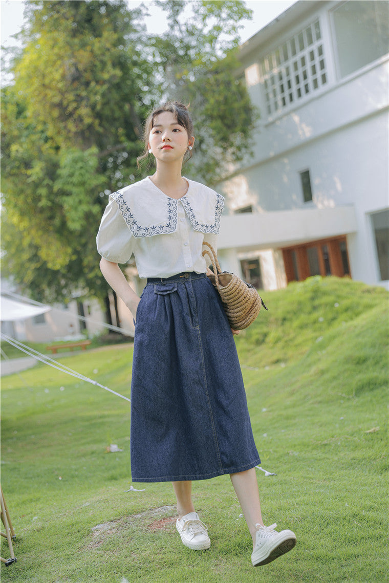 White Embroidered Peter Pan Collar Button-Down Blouse - Masion Chérie