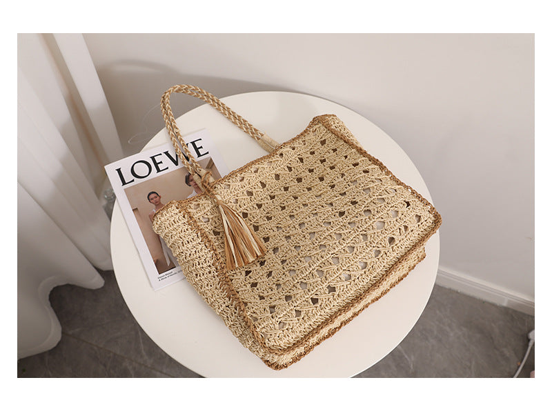 Square Tassel Hollow Handmade Straw Woven Bag - Masion Chérie